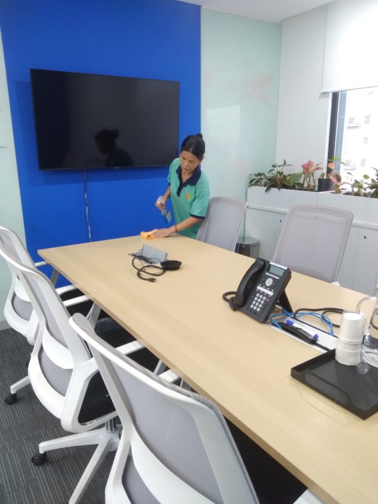 Tạp vụ văn phòng